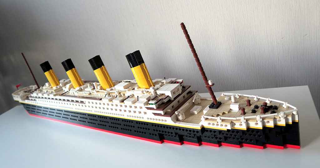 Titanic | Brickbuilders.fi - LEGO MOC models from Finland!